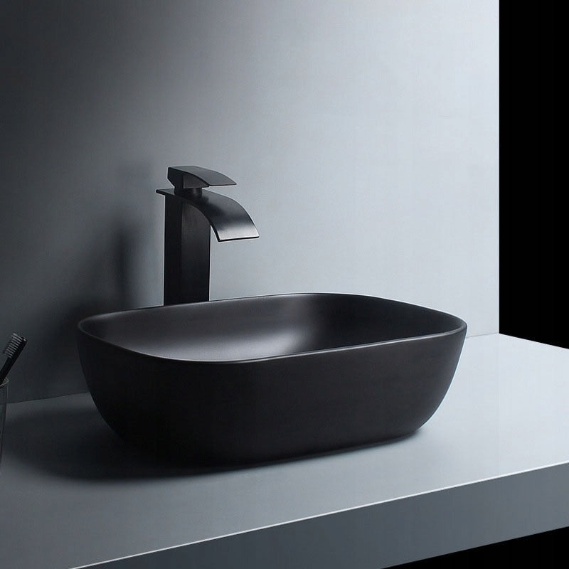 Lavoar negru 46 cm – Rebiko, ceramică premium, modern